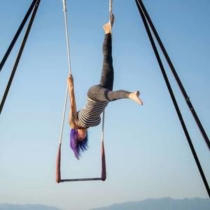 Meet your Posher, Tona